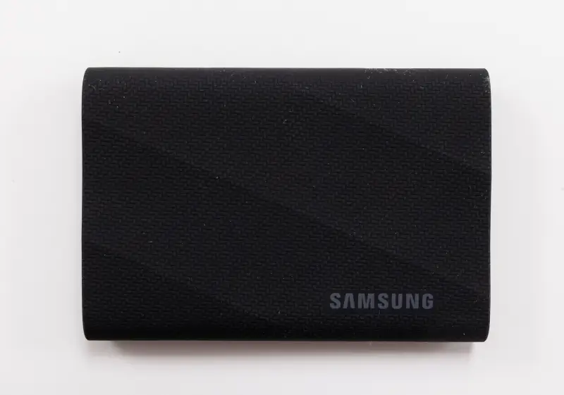 An image of a Samsung T9 external SSD on a blank background.
