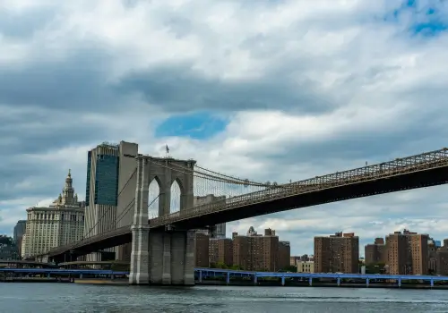 landscape image of Brooklyn, NY skyline